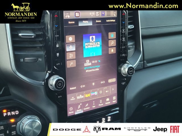 Used 2025 RAM 1500 Laramie AWD/4WD image 9