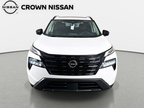 New 2026 Nissan Rogue SV FWD image 2