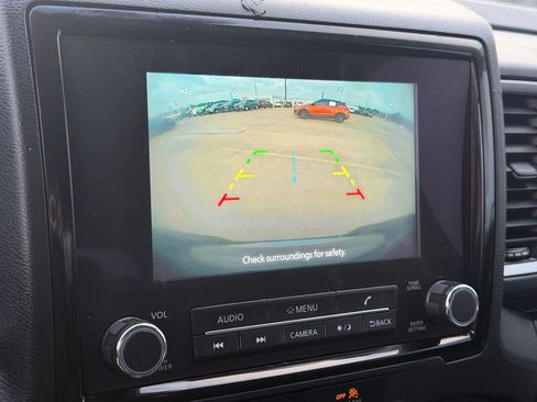Used 2023 Nissan Frontier SV w/ SV Convenience Package RWD image 25
