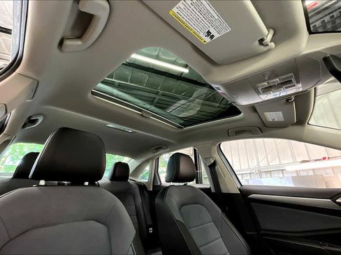 New 2025 Volkswagen Jetta SE image 26