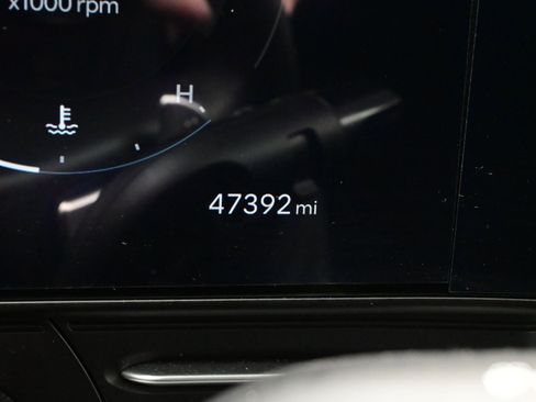 Certified 2025 Hyundai Kona SEL image 23