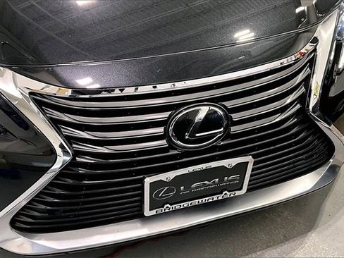 Used 2017 Lexus ES 350 w/ Luxury Package image 33