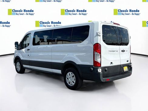 Used 2024 Ford Transit 350 XLT RWD image 5