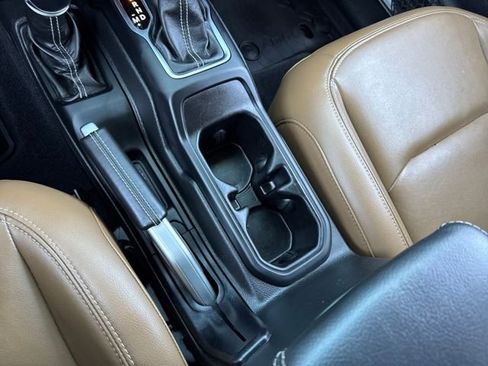 Used 2022 Jeep Wrangler Unlimited Rubicon 4xe image 17