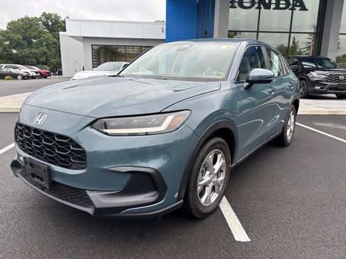Used 2024 Honda HR-V LX image 2