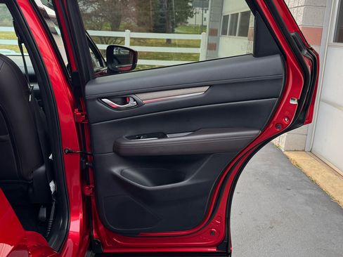 Used 2022 MAZDA CX-5 Signature image 39