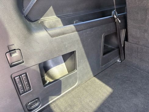 Used 2019 Ford Expedition Max XLT w/ Equipment Group 202A image 34