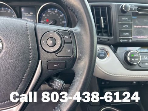 Used 2018 Toyota RAV4 XLE image 21