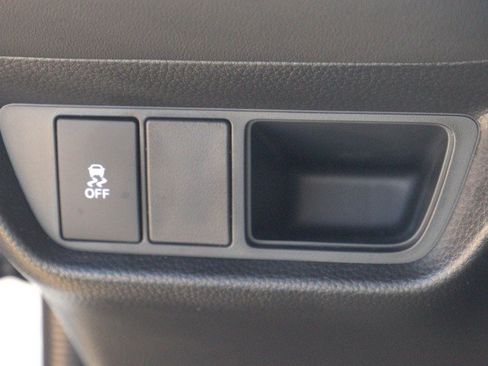 Used 2026 Honda HR-V EX-L image 17