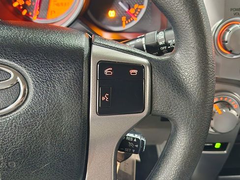 Used 2013 Toyota 4Runner SR5 image 50