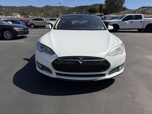 Used 2013 Tesla Model S RWD image 4