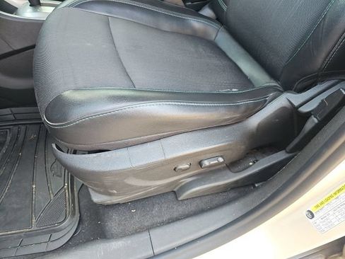 Used 2016 Chevrolet Trax LT w/ LT Convenience Package AWD/4WD image 21