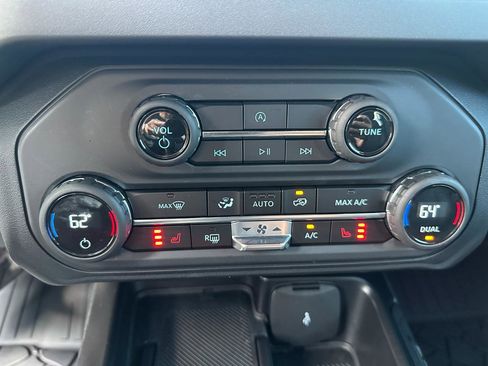 Used 2025 Ford Bronco Big Bend AWD/4WD image 40