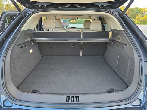 Used 2023 Lincoln Nautilus Reserve w/ Cargo Utility Package image 12