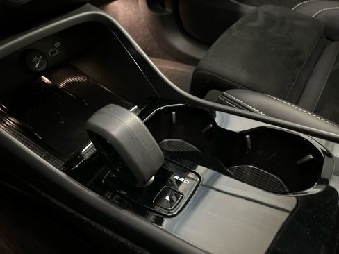 Certified 2023 Volvo C40 P8 Recharge Ultimate AWD/4WD image 19