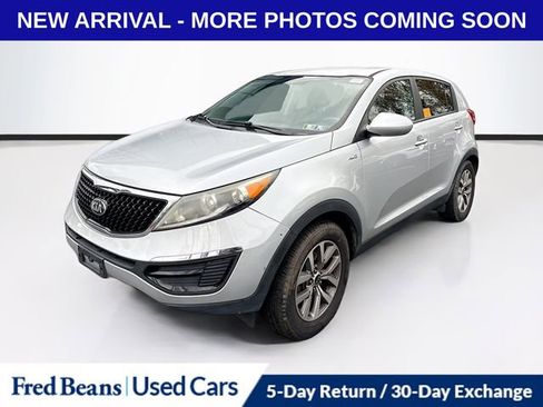 Used 2014 Kia Sportage LX image 3