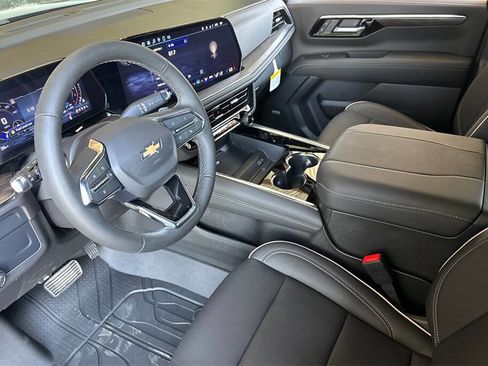 New 2025 Chevrolet Tahoe Premier image 11