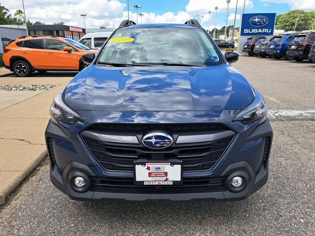Certified 2025 Subaru Outback Premium AWD/4WD image 11