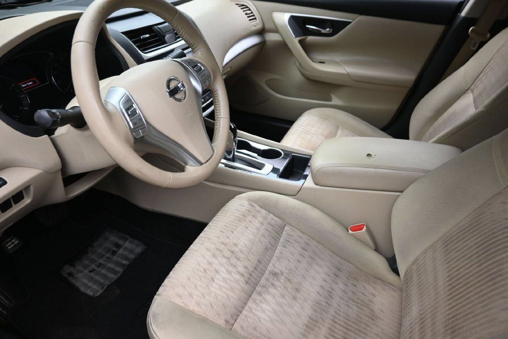 Used 2018 Nissan Altima 2.5 SV FWD image 16