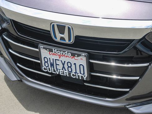 Used 2021 Honda Accord EX-L image 6