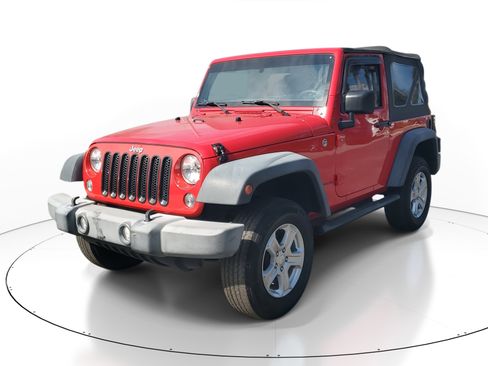 Used 2015 Jeep Wrangler Sport image 3