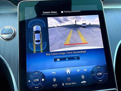 Used 2025 Mercedes-Benz C 300 Sedan image 23