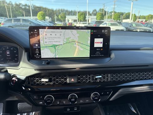 Certified 2025 Honda Accord Touring image 24