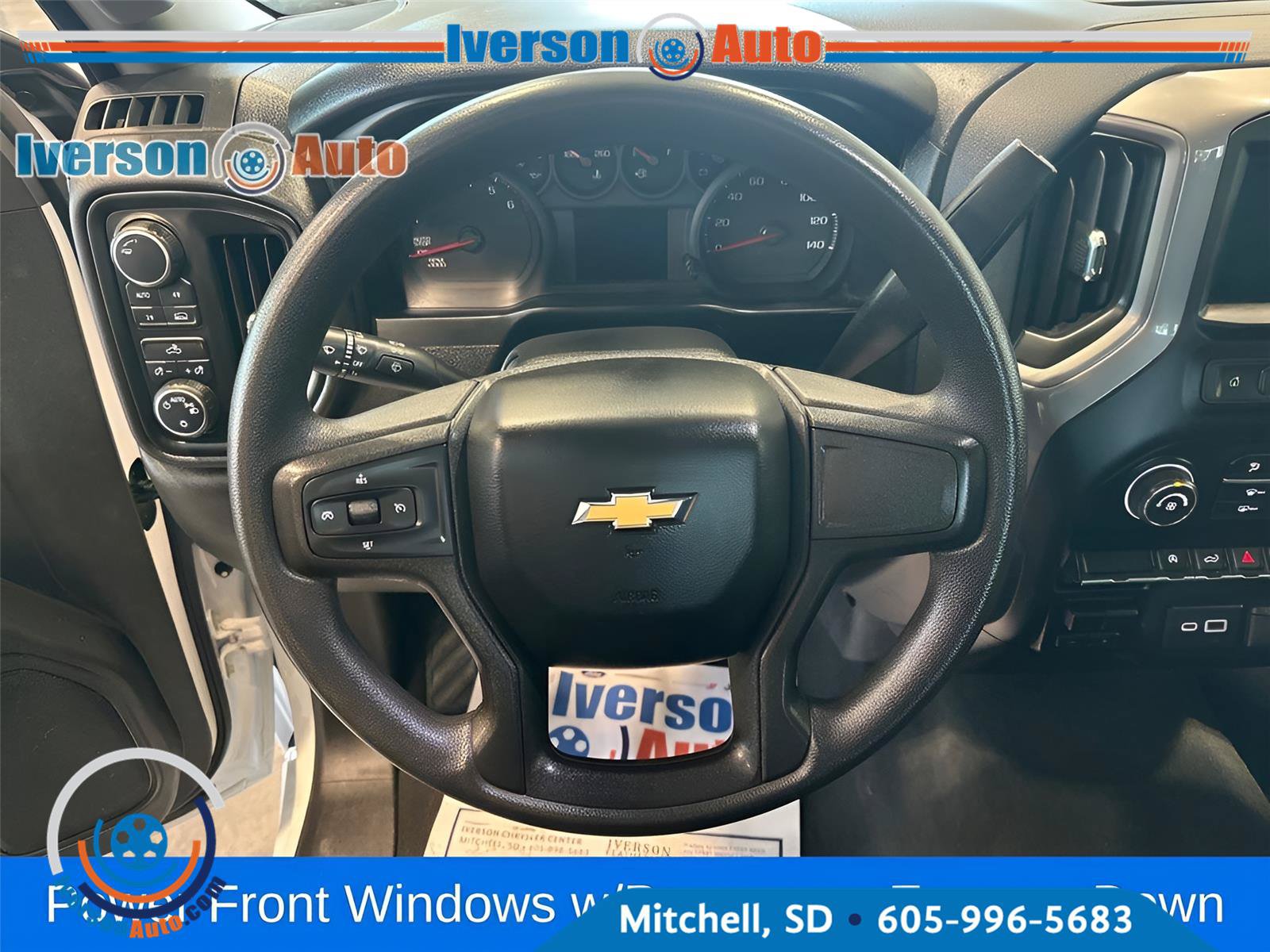 Used 2021 Chevrolet Silverado 1500 Custom AWD/4WD image 18