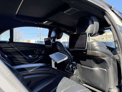 Used 2015 Mercedes-Benz S 550 Sedan image 14