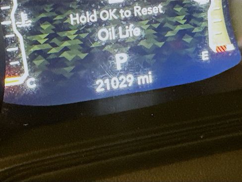 Used 2025 Jeep Wrangler Unlimited Rubicon image 19