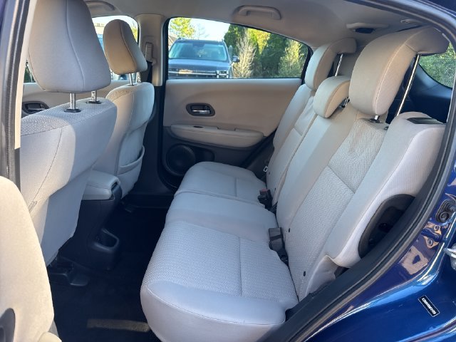 Used 2017 Honda HR-V LX image 25