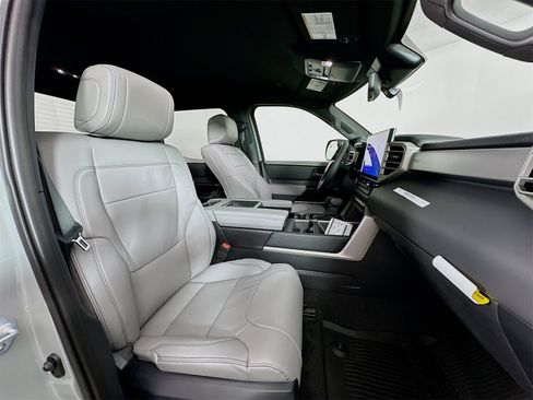 New 2026 Toyota Tundra Limited image 28