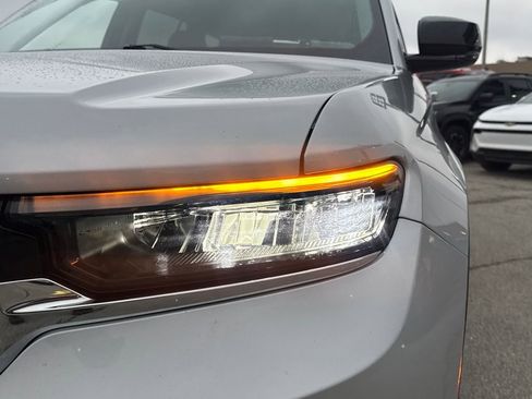 Used 2022 Jeep Grand Cherokee L Limited image 10