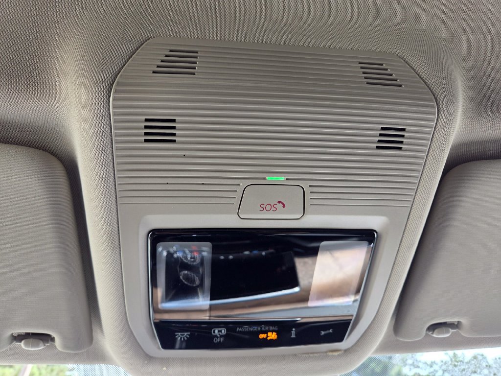 Used 2026 Volkswagen Atlas SE FWD image 19