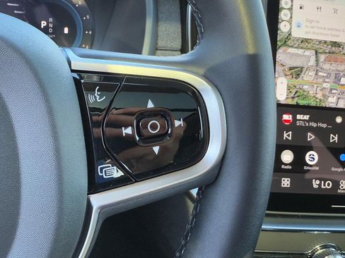 Certified 2025 Volvo XC90 B6 Plus image 19