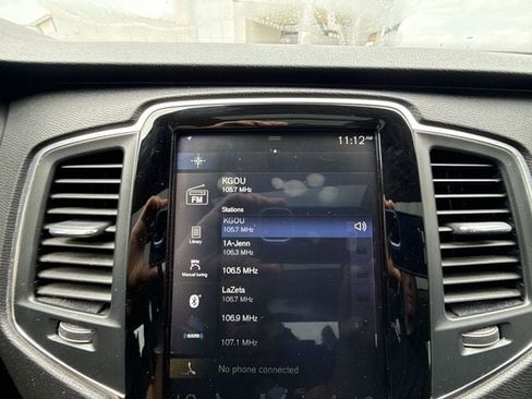 Used 2019 Volvo XC90 T6 Momentum w/ Protection Package Premier AWD/4WD image 16