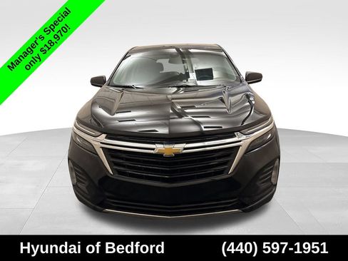 Used 2022 Chevrolet Equinox LT FWD image 2