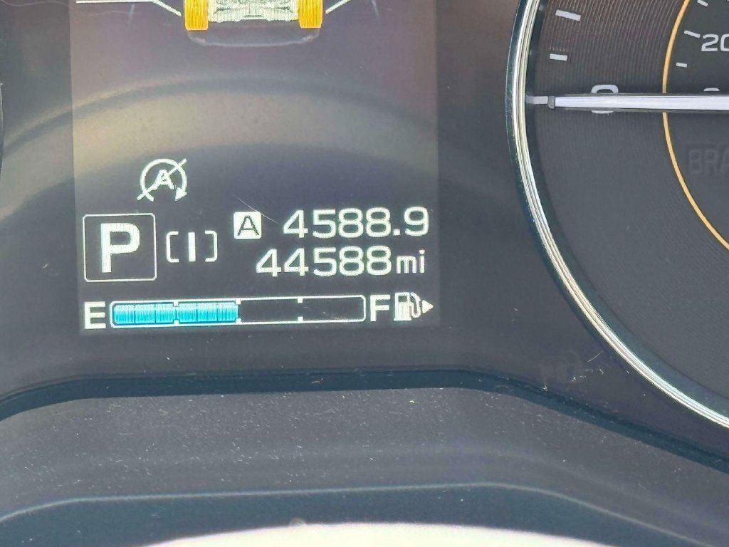 Used 2023 Subaru Crosstrek 2.5i Sport AWD/4WD image 29