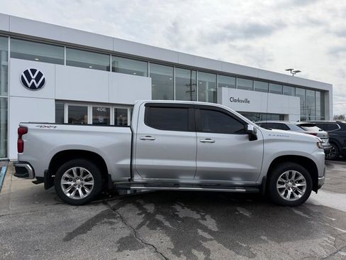 Used 2019 Chevrolet Silverado 1500 LT w/ True North Edition image 8