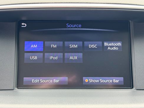 Used 2019 INFINITI Q70 Luxe RWD image 27