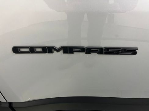 Used 2024 Jeep Compass Trailhawk image 41