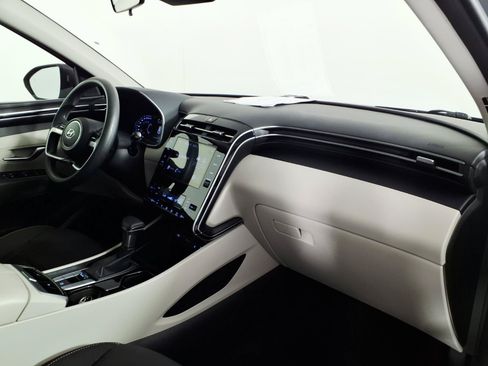 Certified 2024 Hyundai Tucson SEL FWD image 9