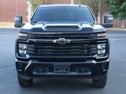Used 2024 Chevrolet Silverado 2500 Custom w/ Custom Convenience Package AWD/4WD image 27