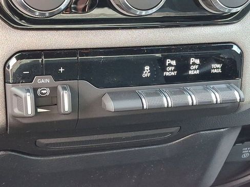 New 2026 RAM 1500 Classic Warlock image 17