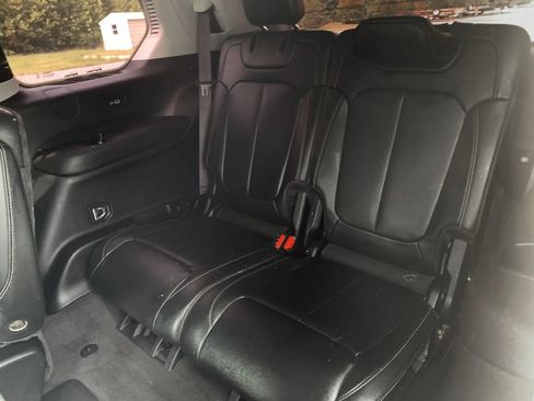 Used 2022 Jeep Grand Cherokee L Limited RWD image 28