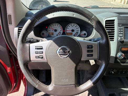 Used 2018 Nissan Frontier PRO-4X AWD/4WD image 19