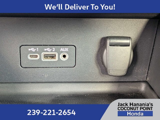 Used 2022 Nissan Sentra SR w/ SR Premium Package FWD image 24