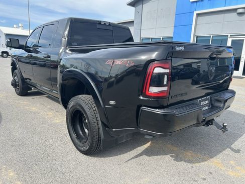 Used 2022 RAM 3500 Laramie AWD/4WD image 6