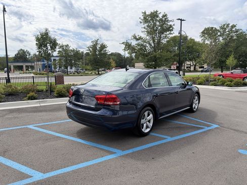 Used 2012 Volkswagen Passat 2.5 SE FWD image 5