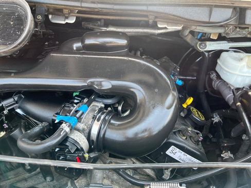 Used 2016 Ford Transit 350 XLT image 13